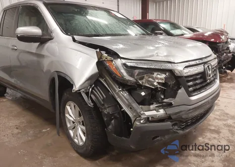 2019 Honda Ridgeline Rtl z USA, uszkodzony, nr VIN 5FPYK3F56KB024977